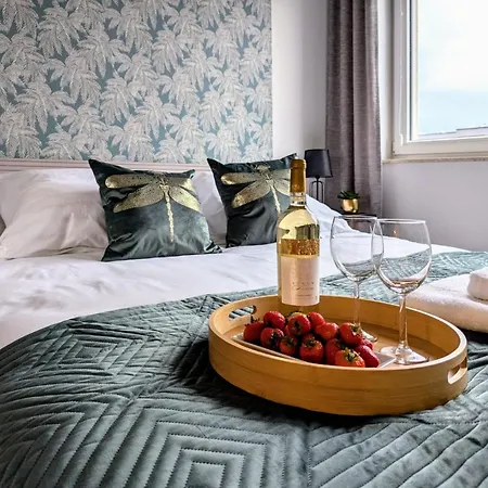 Lägenhet Luxury In -14- Stylish Free Parking